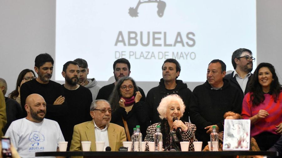 Abuelas de Plaza de Mayo y la recuperación del nieto 133