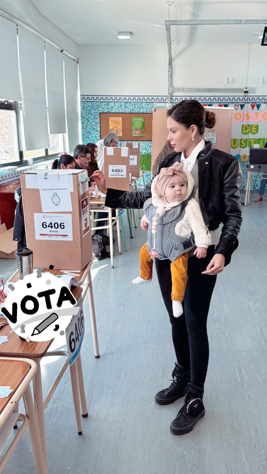 Como Ana García Moritán, Sarah Burlando también fue a votar