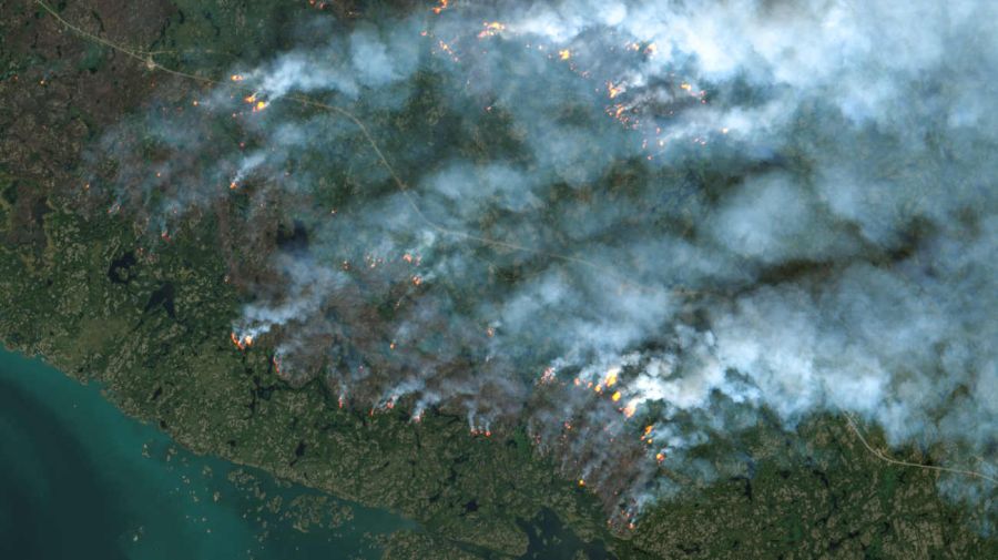 Incendios forestales en Yellowknife, Canadá 20230818