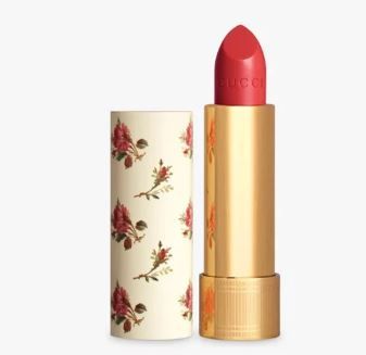El poderoso significado de usar lipstick rojo y hacer que dure todo el día 