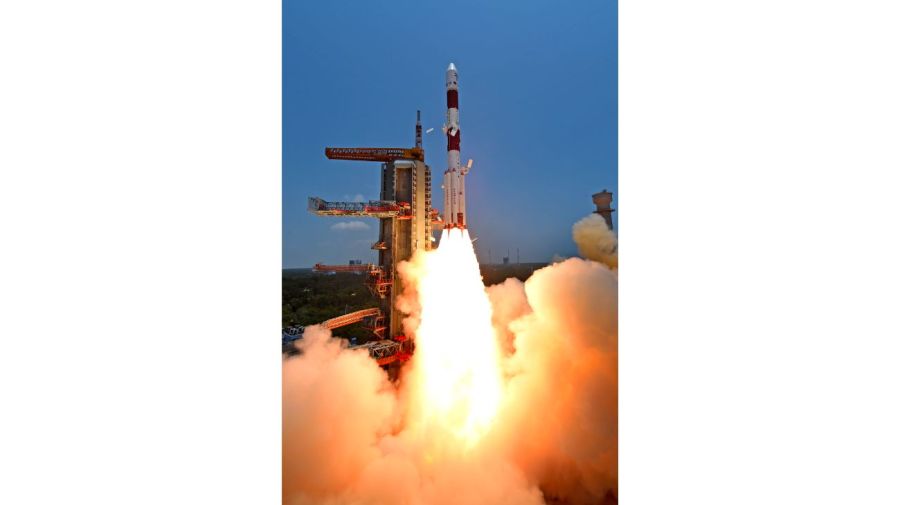 En 10 días, la India fue a la Luna y ahora despegó hacia el Sol: cómo es la misión Aditya-L1