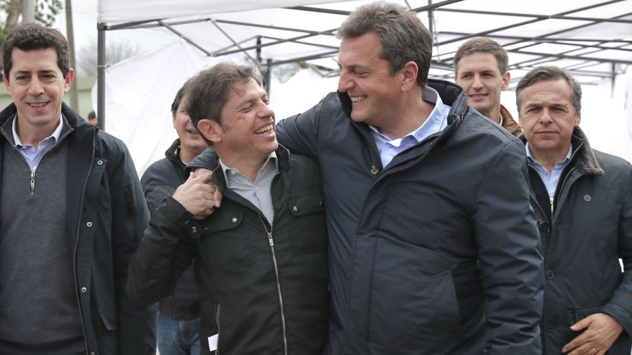 Sergio Massa y Axel Kicillof en Alejandro Korn