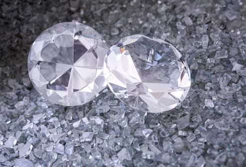 Qué son las 4C que te ayudarán a reconocer la calidad de los diamantes