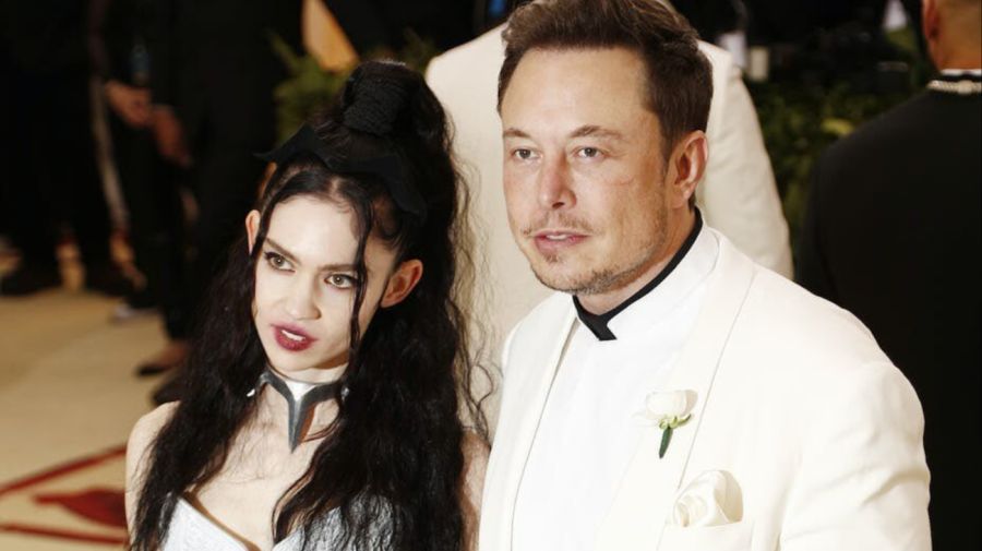 Elon Musk y Grimes g_20230911