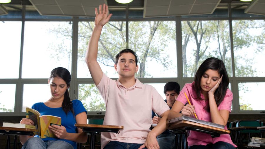 Clases en los colegios 