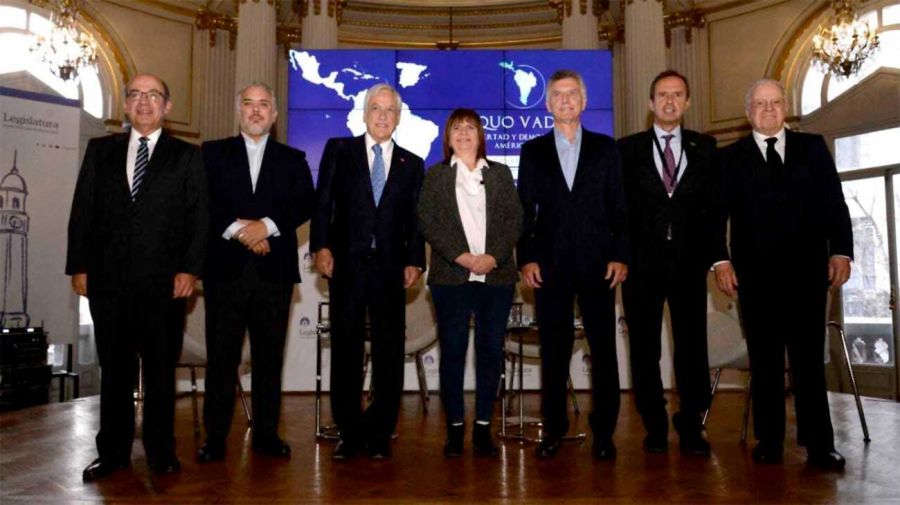 Bullrich, Macri y Pineda en el encuentro libertad y democracia