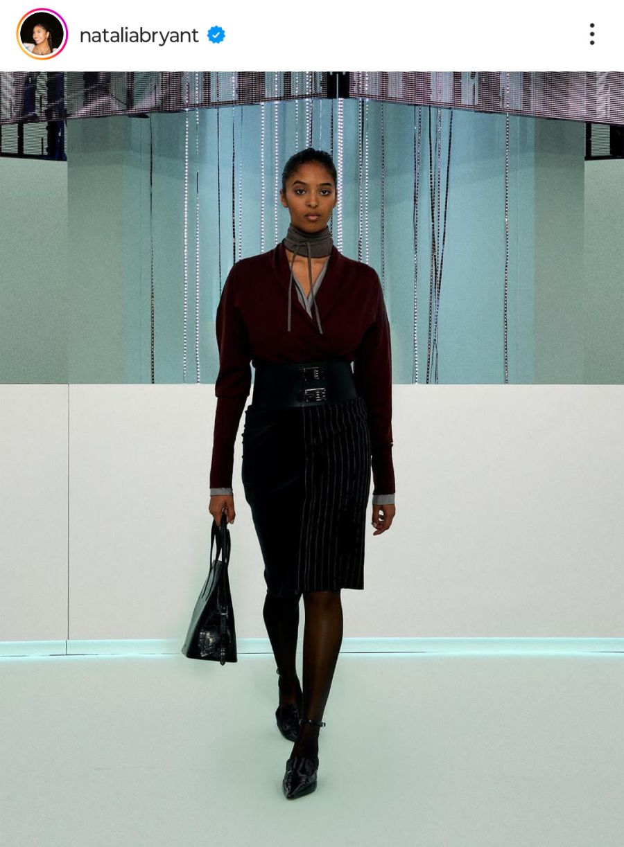 Milan Fashion Week: Natalia, la hija mayor de Kobe Bryant, debutó en la pasarela de Versace