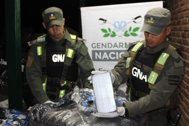 11-10-2023 Gendarmería Nacional operativo Sinsacate cocaína oculta