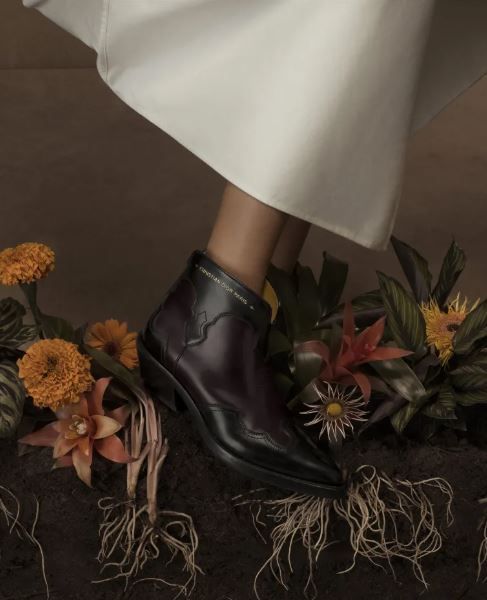 Dior tiene las botas texanas inspiradas en Frida Kahlo que vas a querer lucir esta primavera