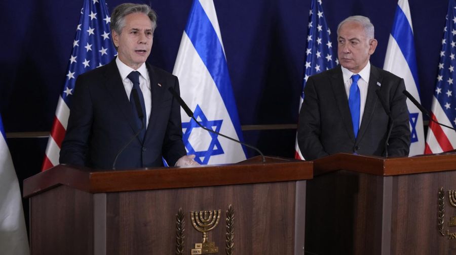 Benjamin Netanyahu con el secretario de Estado de Estados Unidos, Antony Blinken