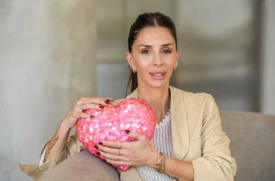 Mujer emprendedoras protagonizan una imponente campaña sobre el cáncer de mama