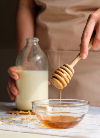 Qué es la golden milk y por qué deberías sumarla a tu dieta para mejorar tu salud