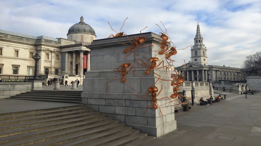 Estatuas de hormigas en Londres