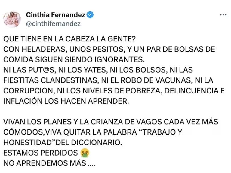Tweet Cinthia Fernández