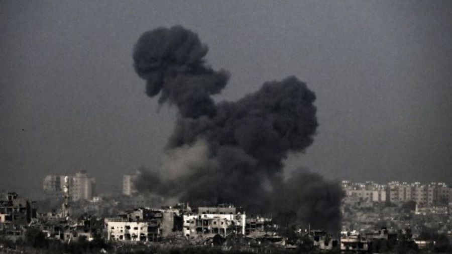 Israel bombardea a Gaza