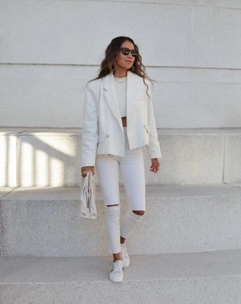 Tendencia: el pantalón blanco para lucir chic y elegante esta temporada