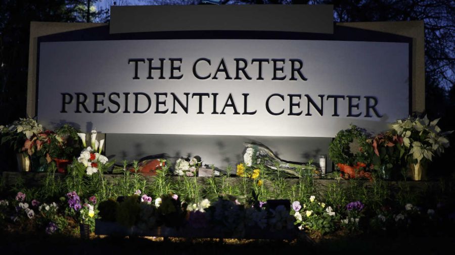 Supe que alguien me quería, Jimmy Carter, de 99 años, encabezó el funeral de su esposa Rosalynn 20231128