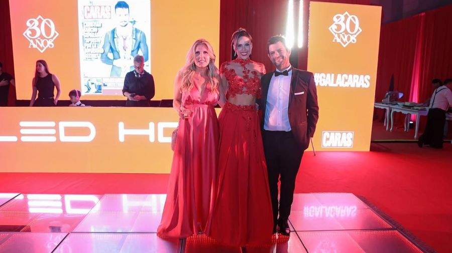 Maximiliano Montenegro, CEO de DeTurista, y Carolina ‘Pampita’ Ardohain participaron de la Gala Aniversario de Caras