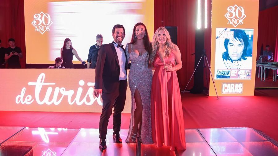 Maximiliano Montenegro, CEO de DeTurista, y Carolina ‘Pampita’ Ardohain participaron de la Gala Aniversario de Caras