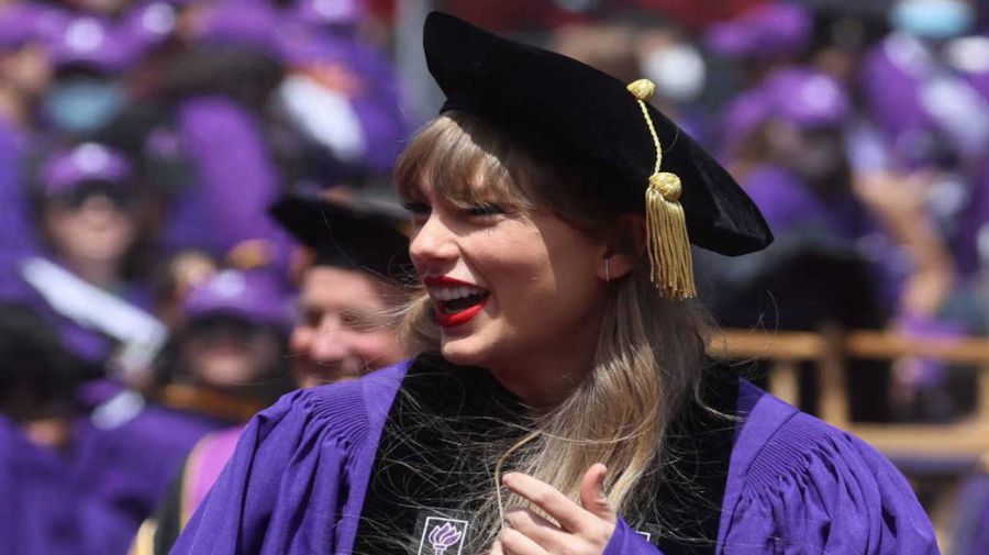 Taylor Swift recibió un doctorado en la Universidad de Nueva York 20231129