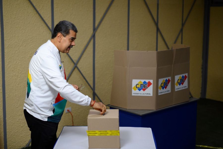 Venezuelans Vote on Guyana-Venezuela Essequibo Territory Dispute Referendum 