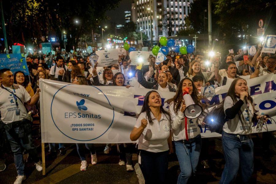 Private Health Insurance Workers March Against Ploy To Change Colombian Health Care