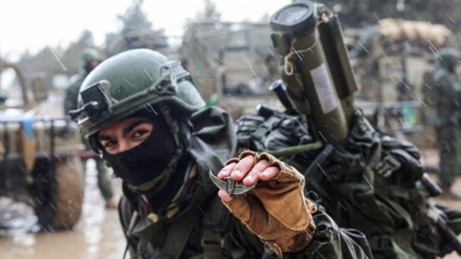 Soldados Israelíes ingresan en la Franja de Gaza 20231213