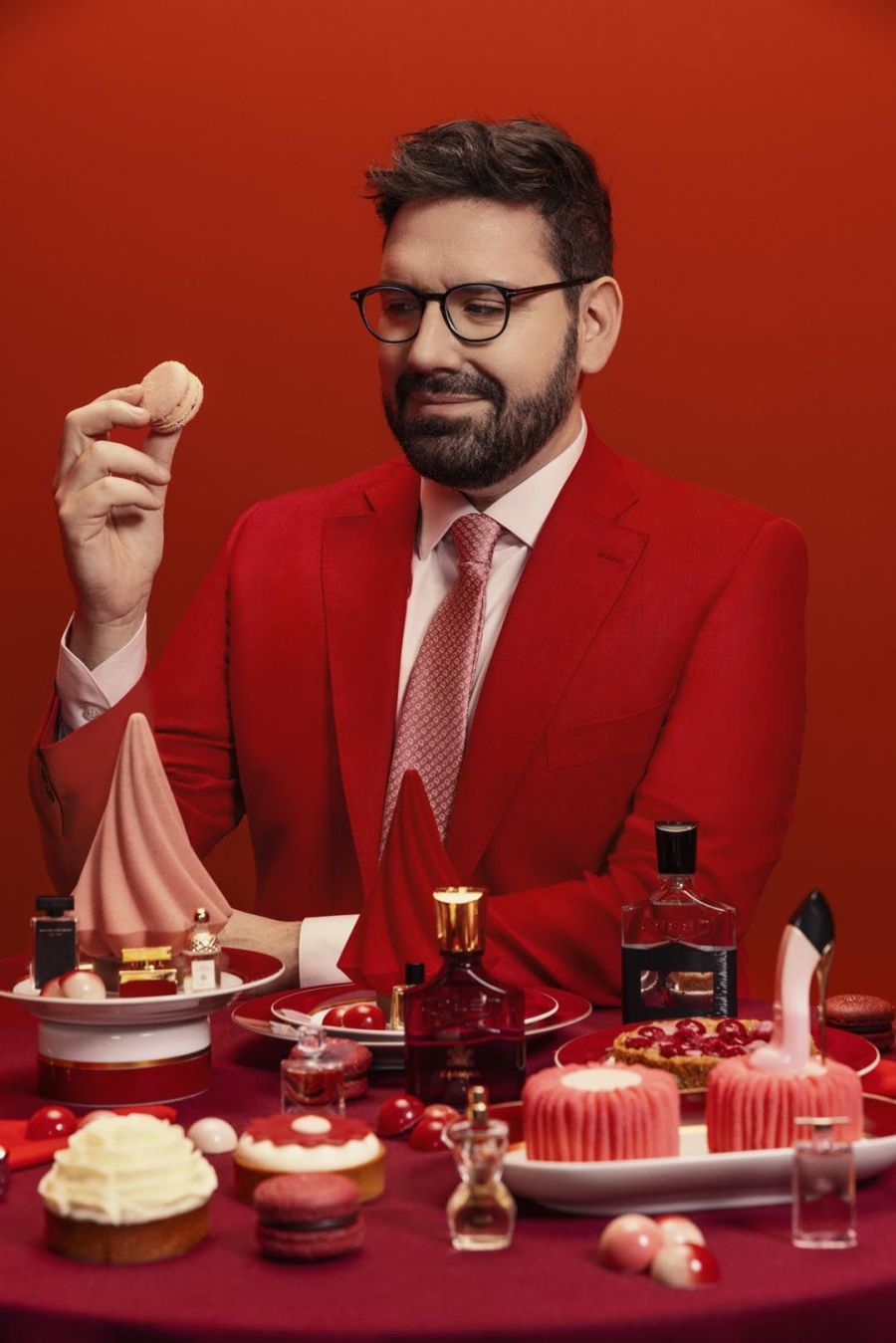 Perfumerías Rouge lanzó una campaña navideña junto a Betular.