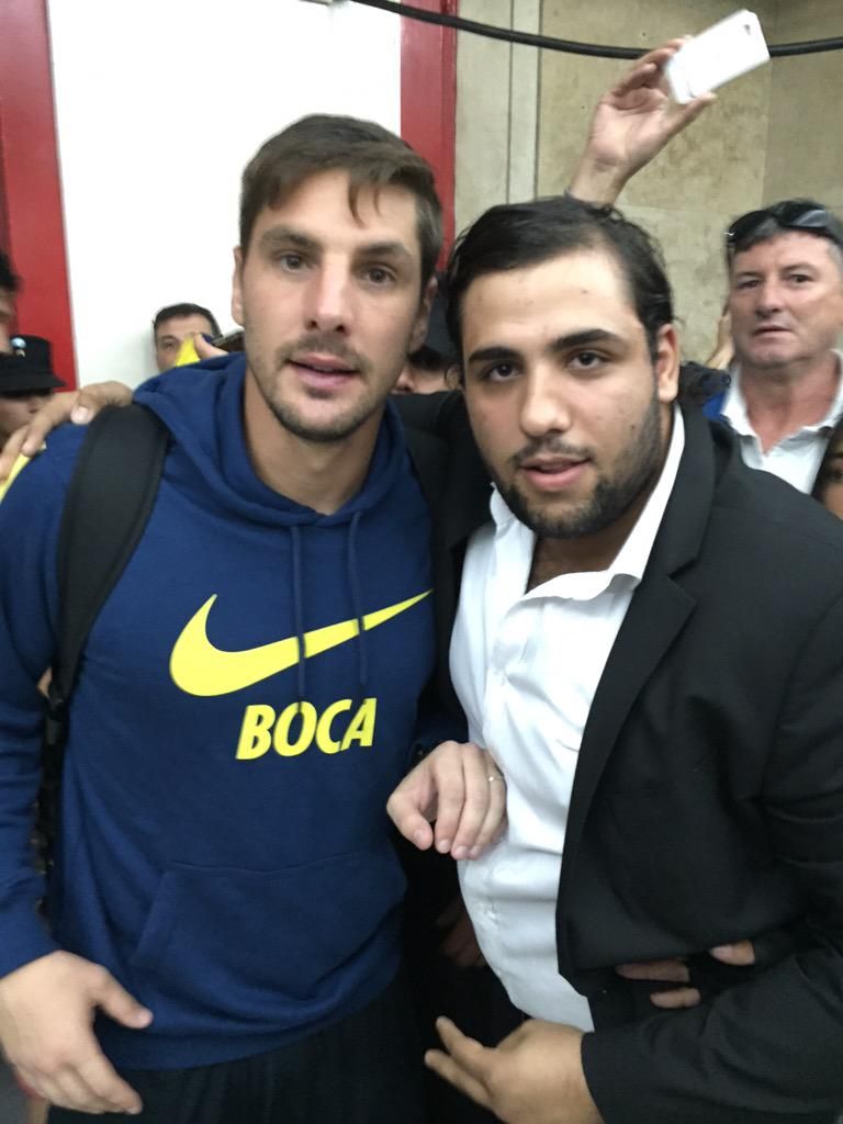 Mario Suli con el ex arquero suplente de Boca Guillermo Sara