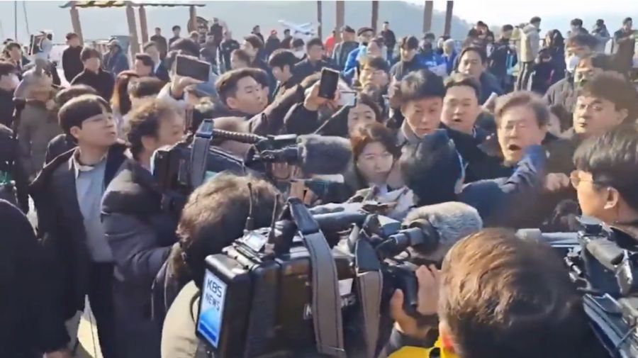 Atentado contra el líder opositor surcoreano, Lee Jae-myung