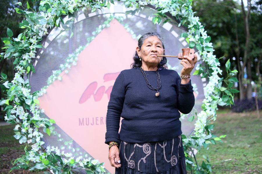 Mujeres de Tierra Roja, Misiones, feria