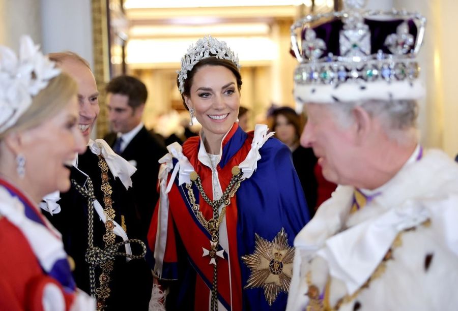 Kate Middleton cumple 42 años: Una foto inedita de felicitaciones por la corona y un rol crucial en el ultimo tiempo