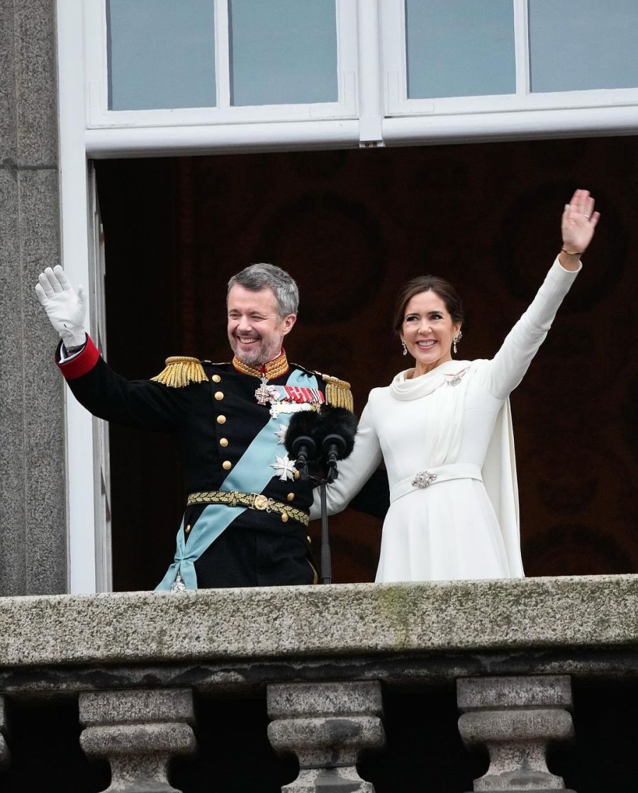 Las mejores fotos y videos de la coronación de Federico X como rey de Dinamarca