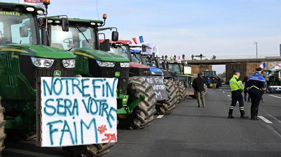 Agricultores en Francía protestan contra el acuerdo entre la Unión Europea y el Mercosur