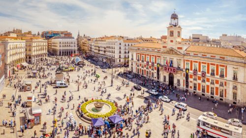  El destino mas elegido es España.