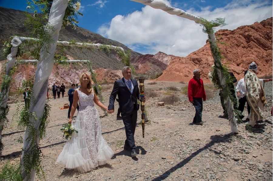 Así fue la ceremonia indígena en la boda de Tulia Snopek y Gerardo Morales