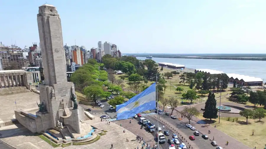 20240317_rosario_monumento_telam_g
