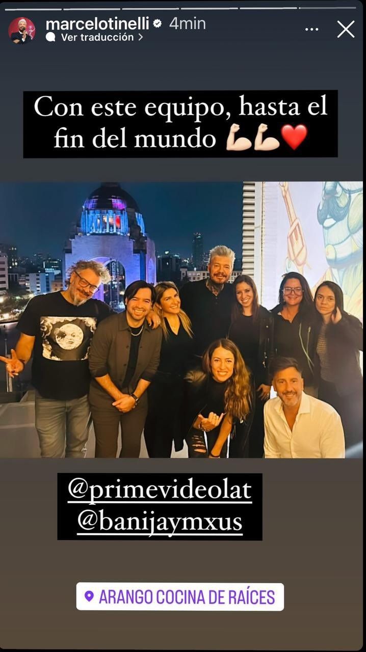 Marcelo Tinelli con el equipo de Prime Video