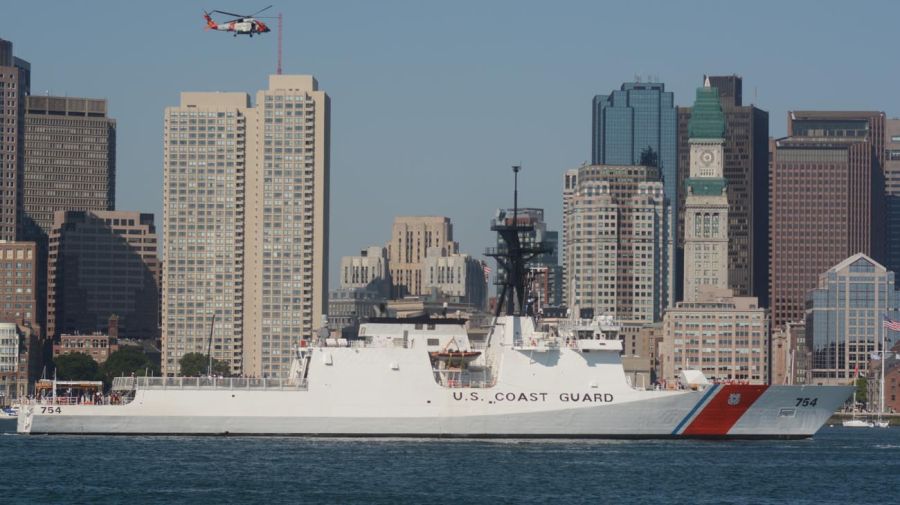 El buque Cutter James de Estados Unidos llega hoy lunes a Buenos Aires