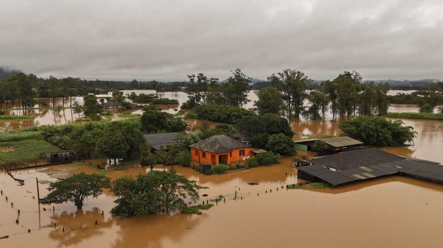 BRASIL TIEMPO INUNDACIONES 20240502