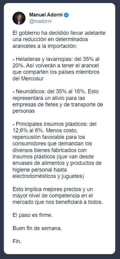 El mensaje de Adorni, dando cuenta de las rebajas arancelarias.