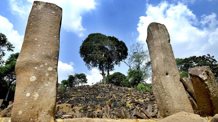 Gunung Padang, la pirámide más antigua del mundo