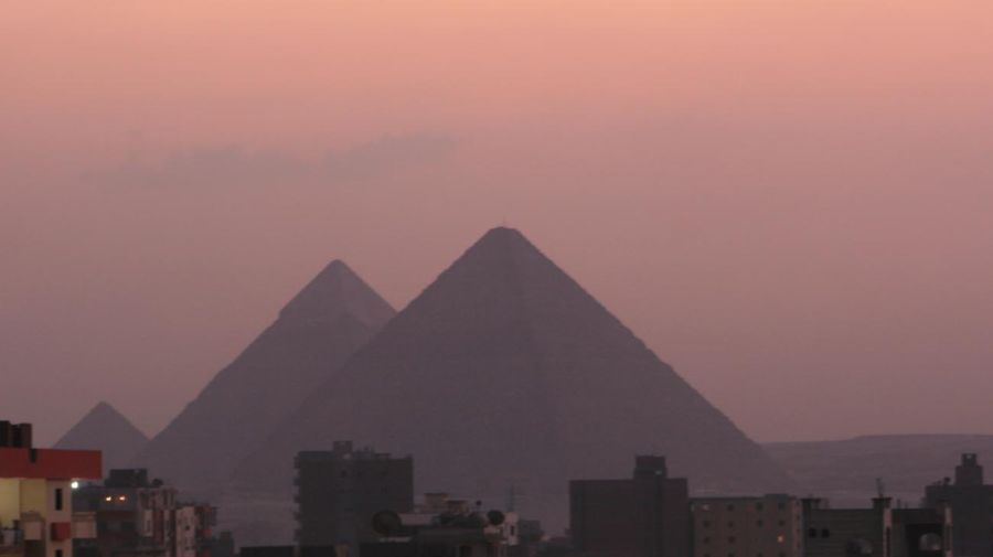 The towers of Giza