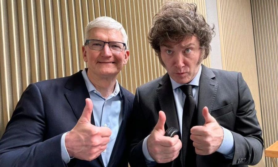 Tim Cook de Apple con Javier Milei