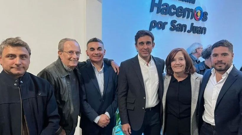 Alejandra Vigo inaugura la Fundación Hacemos en San Juan