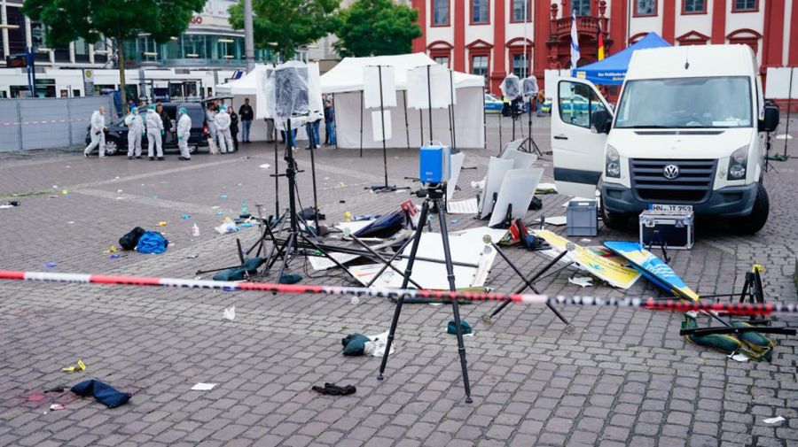 Un hombre atacó con un cuchillo a otras personas en la ciudad de Mannheim