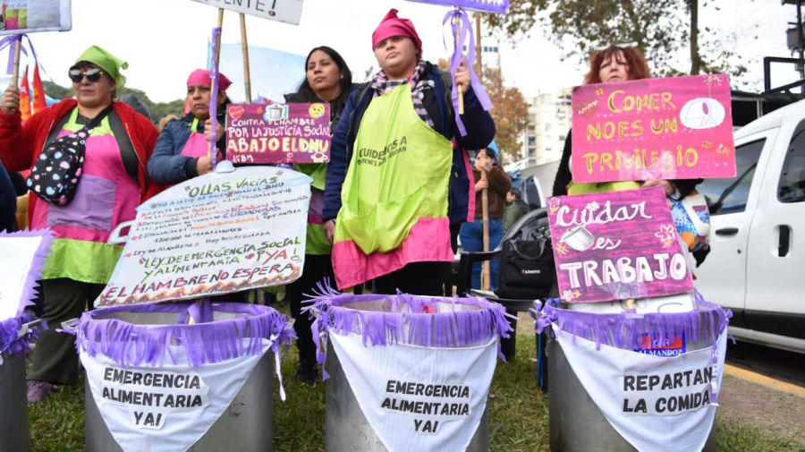 Marcha de Ni Una Menos en el Congreso 20240603