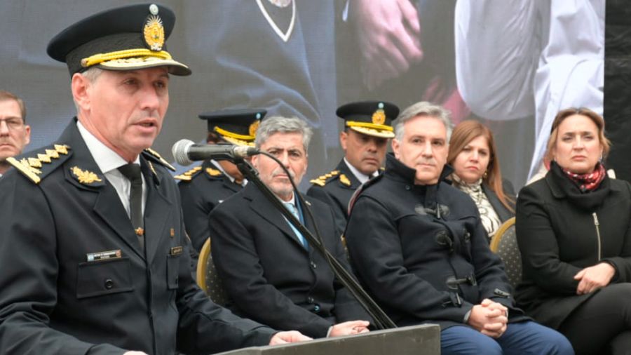 Jefe de la policía de Córdoba junto al Gobernador y el ministro de Seguridad