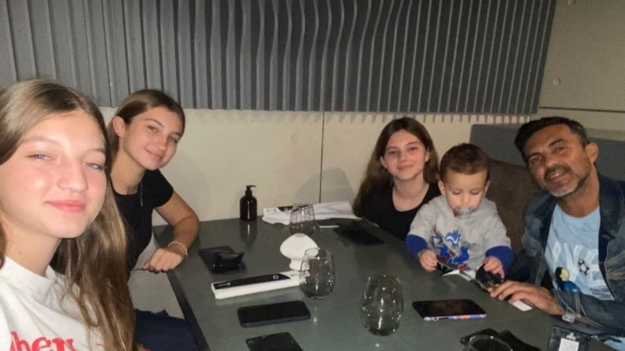 Indiana Cubero compartió una foto junto a Allegra, Sienna, Luca y Fabián Cubero con un tierno mensaje