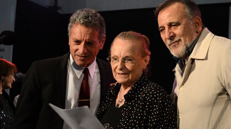 Levantaron de Radio Nacional el ciclo “Las dos carátulas” que llevaba 73 años al aire